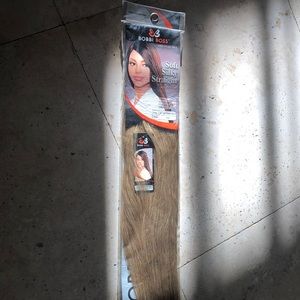 100% human Hair Weft - Soft silky straight